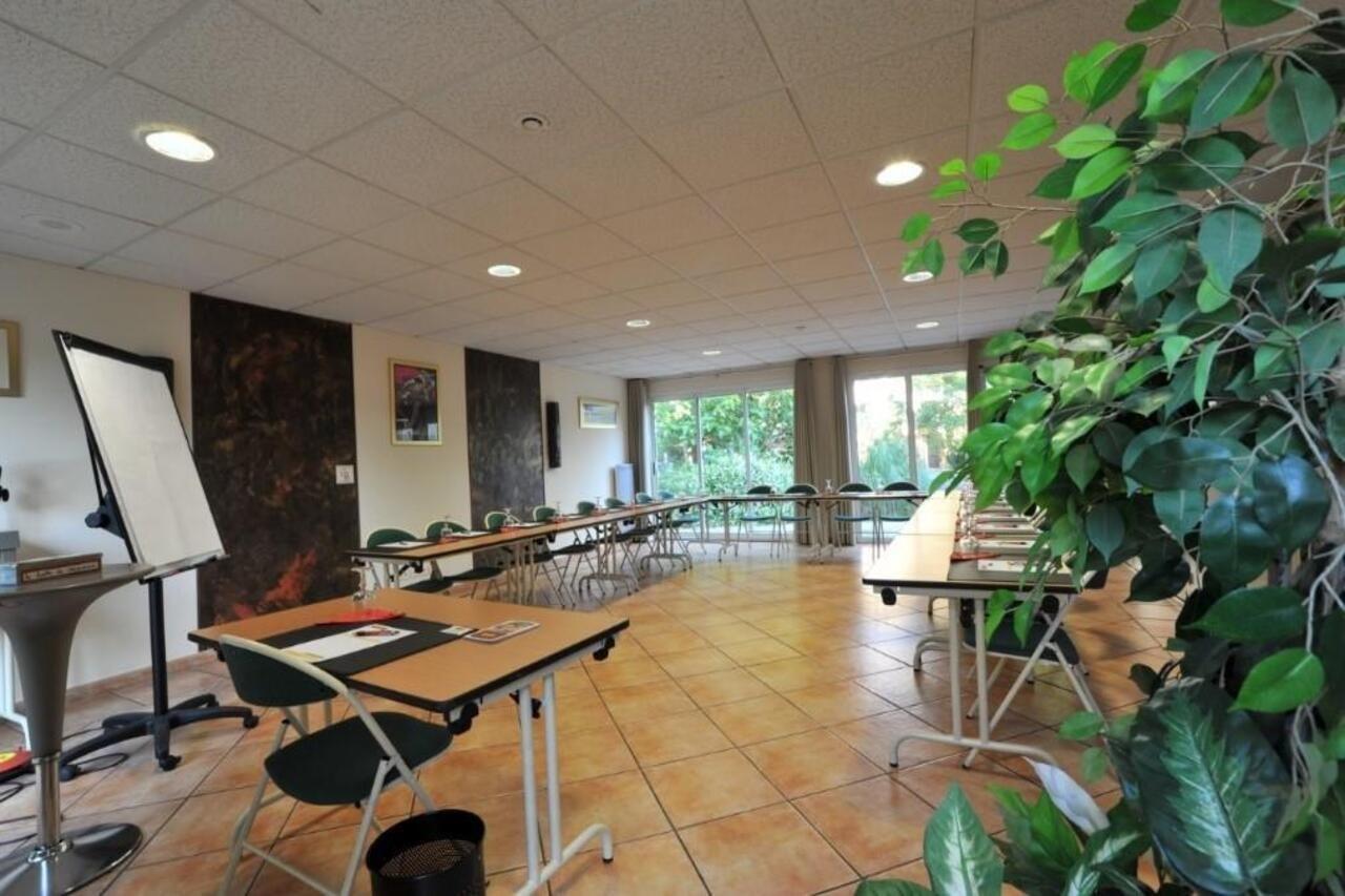 The Originals City, Hotel Nimes Costieres, Ex Inter Hotel Exteriér fotografie